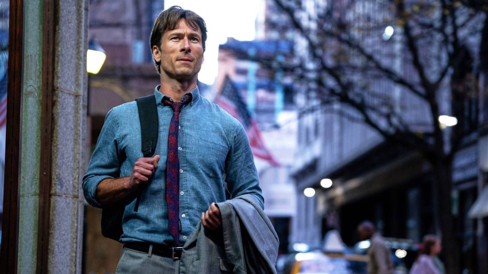 Açgözlülük, miras ve karanlık komedi bir araya geldi