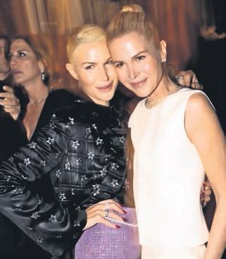 Ayrılık rüzgarı, moda ve basın dünyasını vurdu