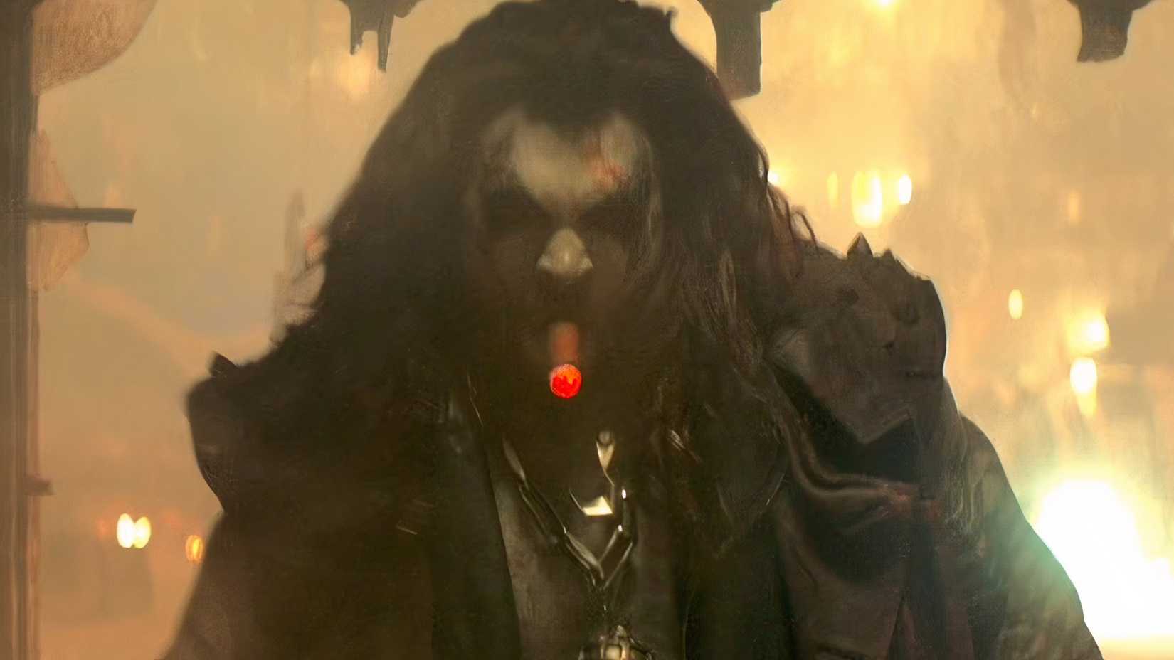 Karanlık, güçlü, efsane geri dönüyor gibi