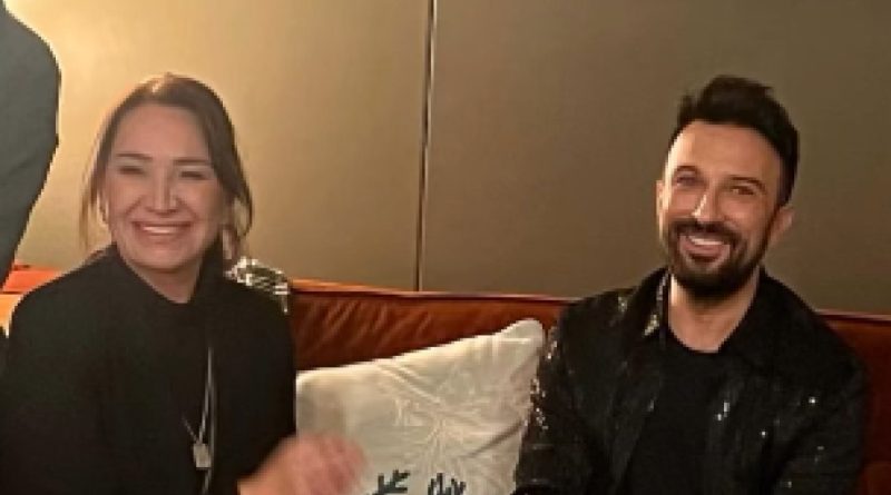 Hasretle kucaklaşan iki yıldız, neşe dorukta!