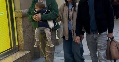 Minik Atlas'a ekran detoksuyken, anne baba keyifli!