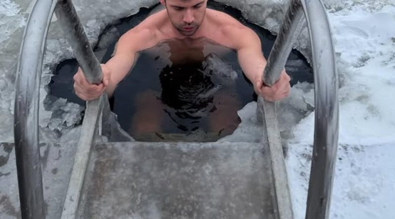 Soğuk sular, kahkaha, İsveç anıları, Caner Topçu