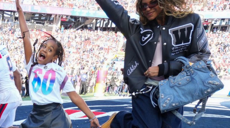 Kamera objektifleri ünlü yüzlere çevrildi, heyecan doruktaydı