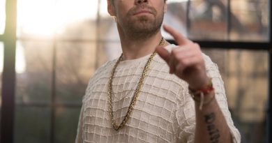 Yapay zeka besteler mi? Sanat emek ister, yüreklilik