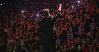 Bakü'de Kutsi fırtınası, Haydar Aliyev Sarayı coştu!