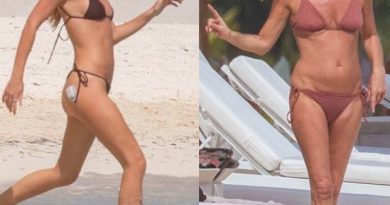 Anne-kız, güneş, deniz, stil ve samimiyet anları