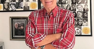 Yaşam durdu, adalet arayışı sürüyor, Yeşilçam'a saygı