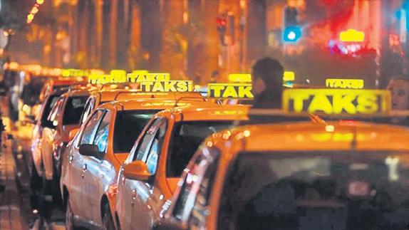 İstanbul'da taksi dönüşümü: Kart, vergi, dijitalleşme başlıyor