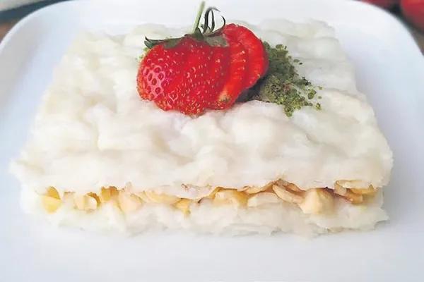 Kat kat lezzet, nostaljik tatlar, güllaç şöleni başlıyor!