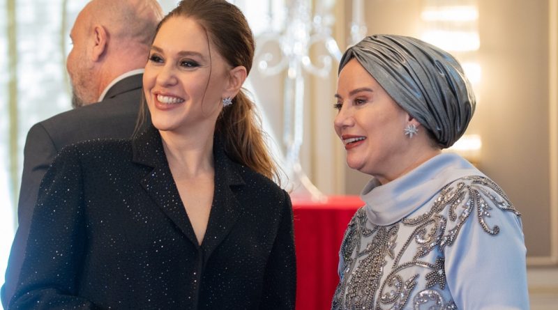 Aşk rüzgarı esti, Fatih ve Başak şaşırttı!