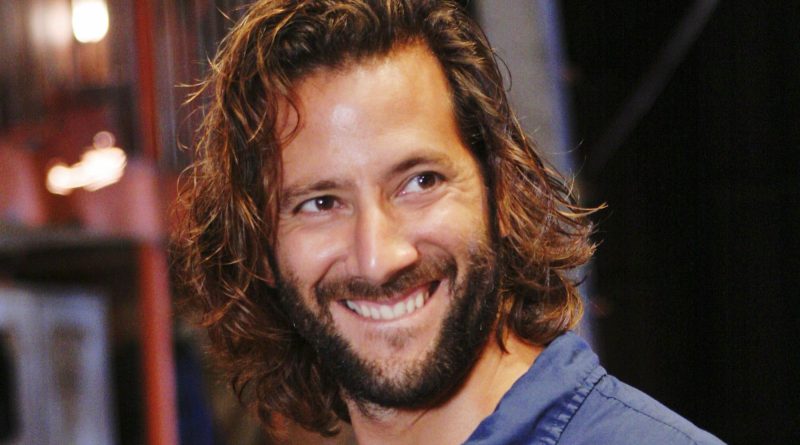 Uçak düştü, hayatta kalanlar bir adada, gizem başladı