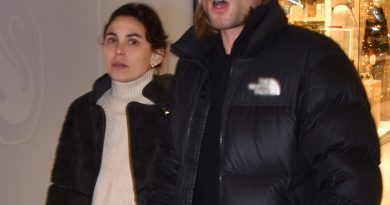 Gizlenerek kaçtı, Etiler'de aşk yakalandı!