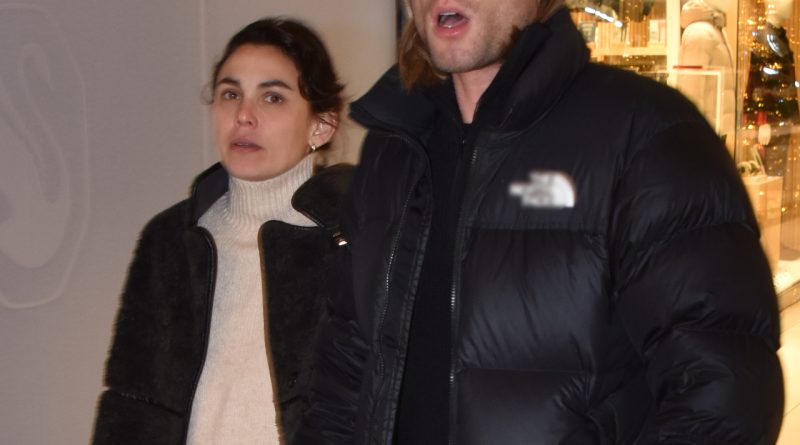 Gizlenerek kaçtı, Etiler'de aşk yakalandı!