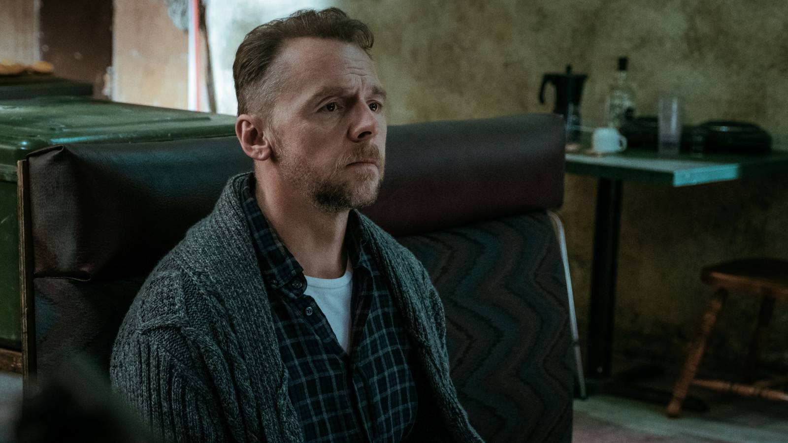 Sıradışı kahramanlar, karanlık bir evren, kaçırılmaması gereken bir yapım