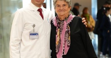 Umut ışığı, yeniden görme sevincini yaşadı Huriye teyze