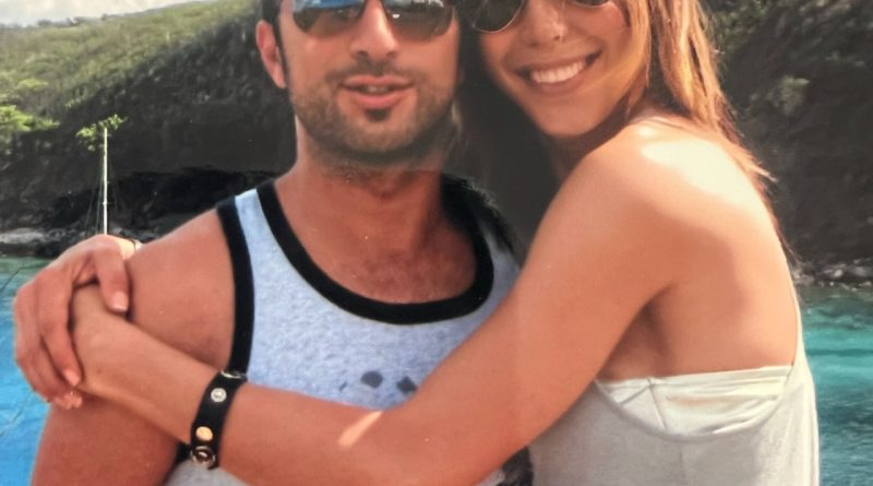 Yıllar sonraki itiraf, geçmişin acısı yüzüne yansımış