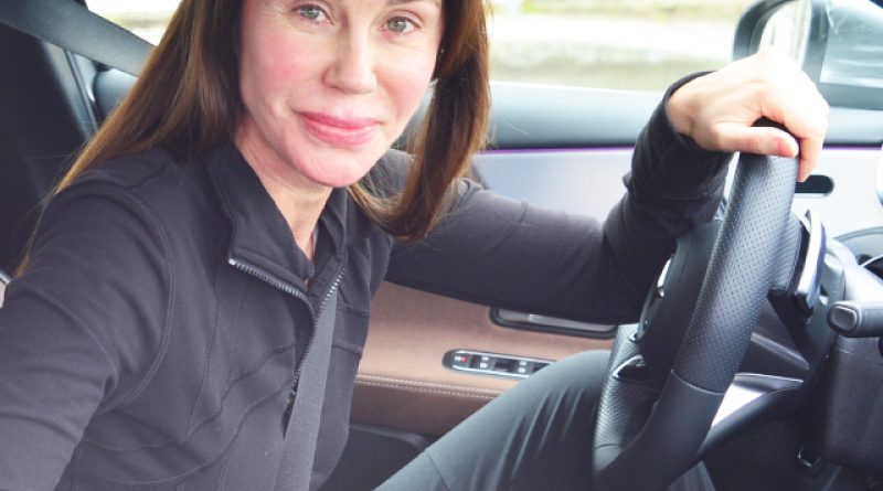 Yeniköy sahili, hüzünlü bir ayrılık, uzak çocuklar, Demet Şener