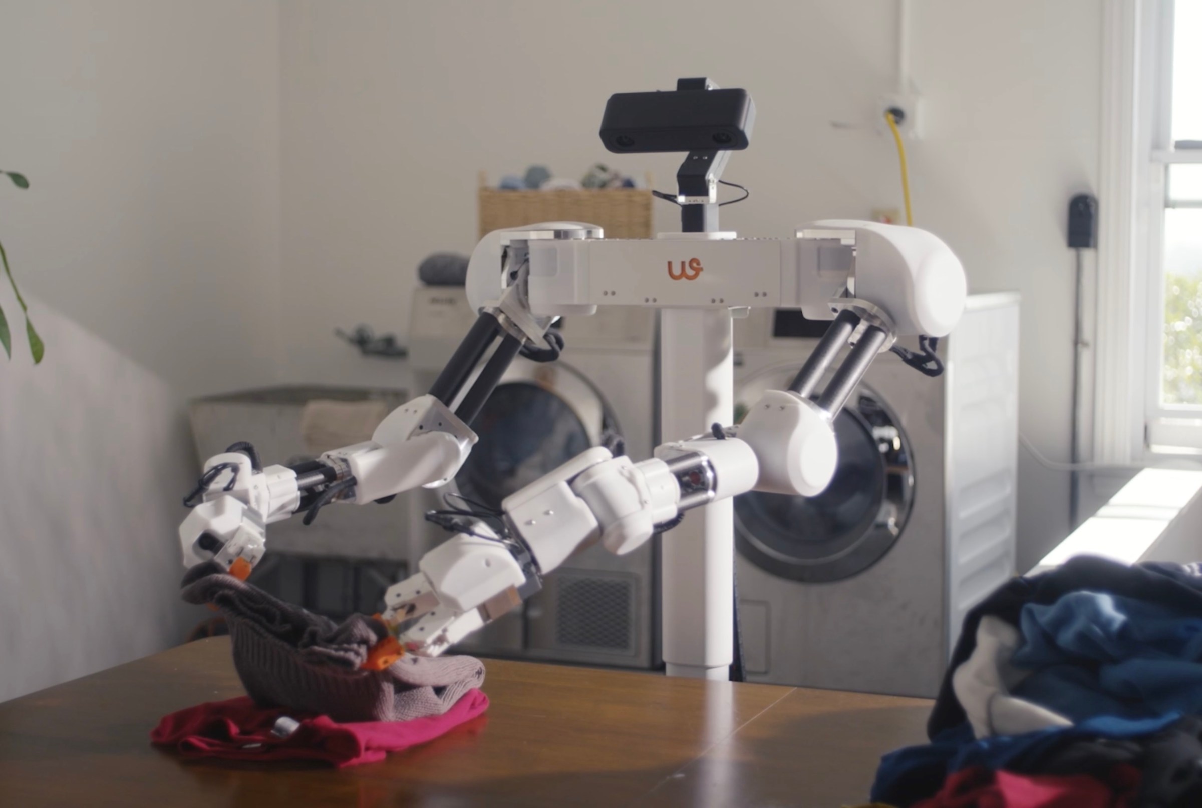 Çamaşır katlamak artık geçmişte kaldı, robot devrede!