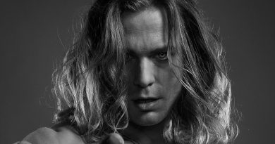 Lestat'ın sesiyle rock, Ölümsüz Evreni coşuyor!