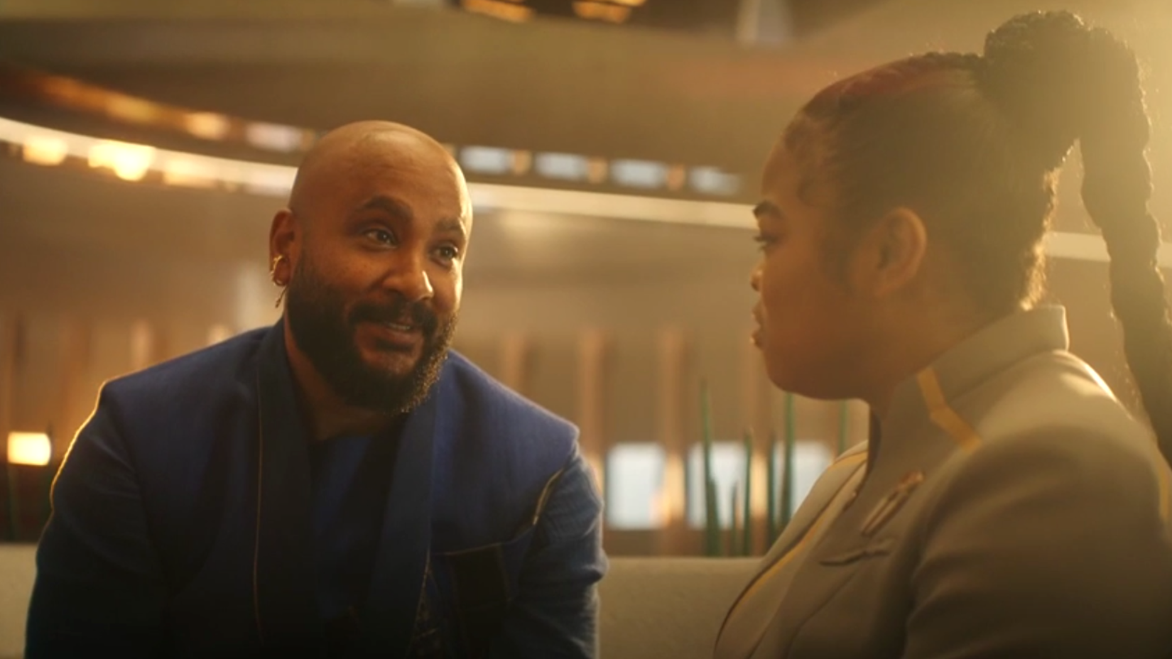 Jake Sisko geri döndü, Kerrice Brooks'u derinden etkiledi