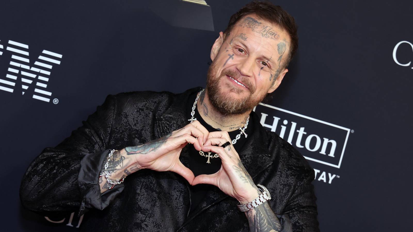 Duygu fırtınası, Grammy sahnesi, inanç, kırılganlık, başarı