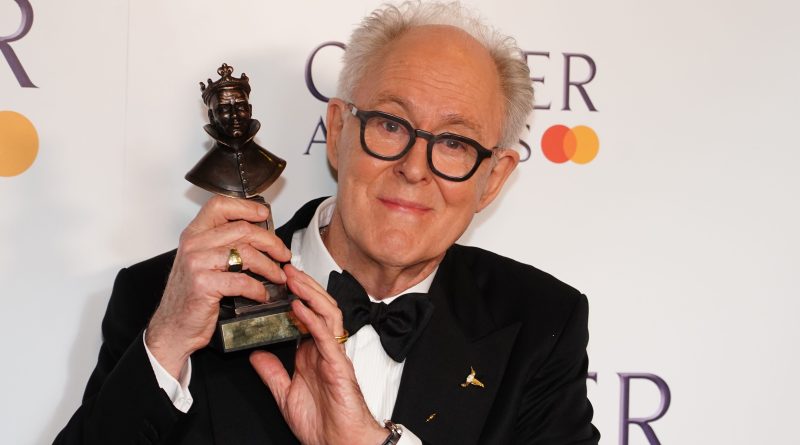 Dumbledore'u canlandırmanın gururu, Rowling'in düşüncelerine şaşkınlık