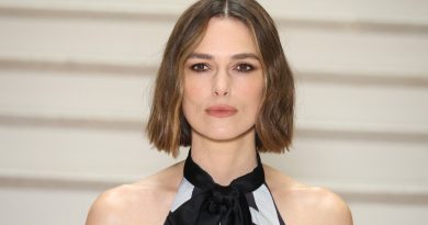 Yıldızlar bir araya geliyor, komedi ve hiciv başlıyor!