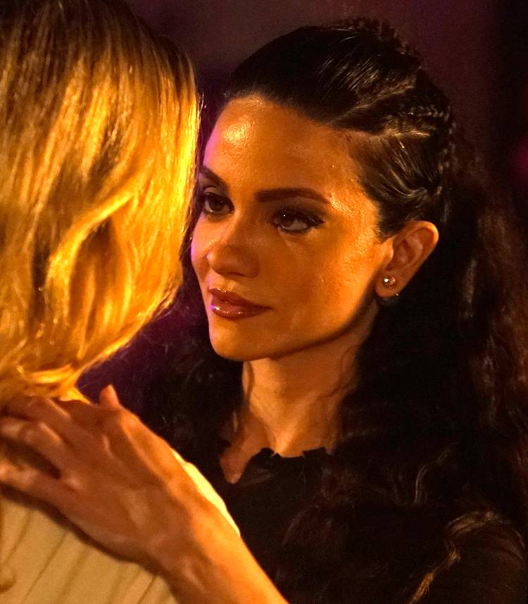 Gerilim yükseliyor, karakterler değişiyor, korku bambaşka bir yöne gidiyor