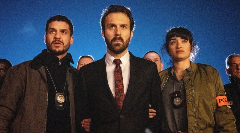 Hırsız zekâ, stil ve gizemle ekranları kasırga gibi etkisi