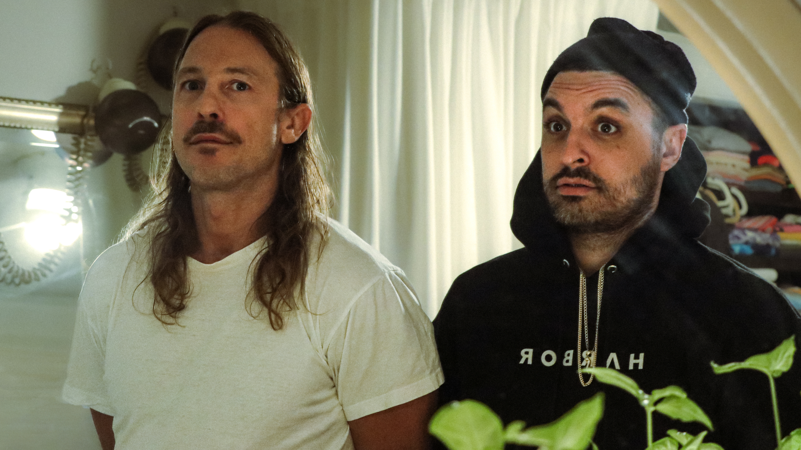 Sürükleyici dünya, beklenmedik dönüşler, büyüleyici hikaye