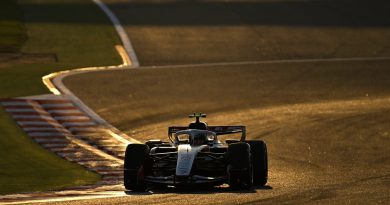 Hız, performans ve rekabet kokusu Bahreyn'de yükseldi