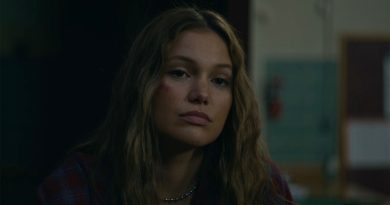 Sakinlikten ürkütücü bir gerilim yükseliyor