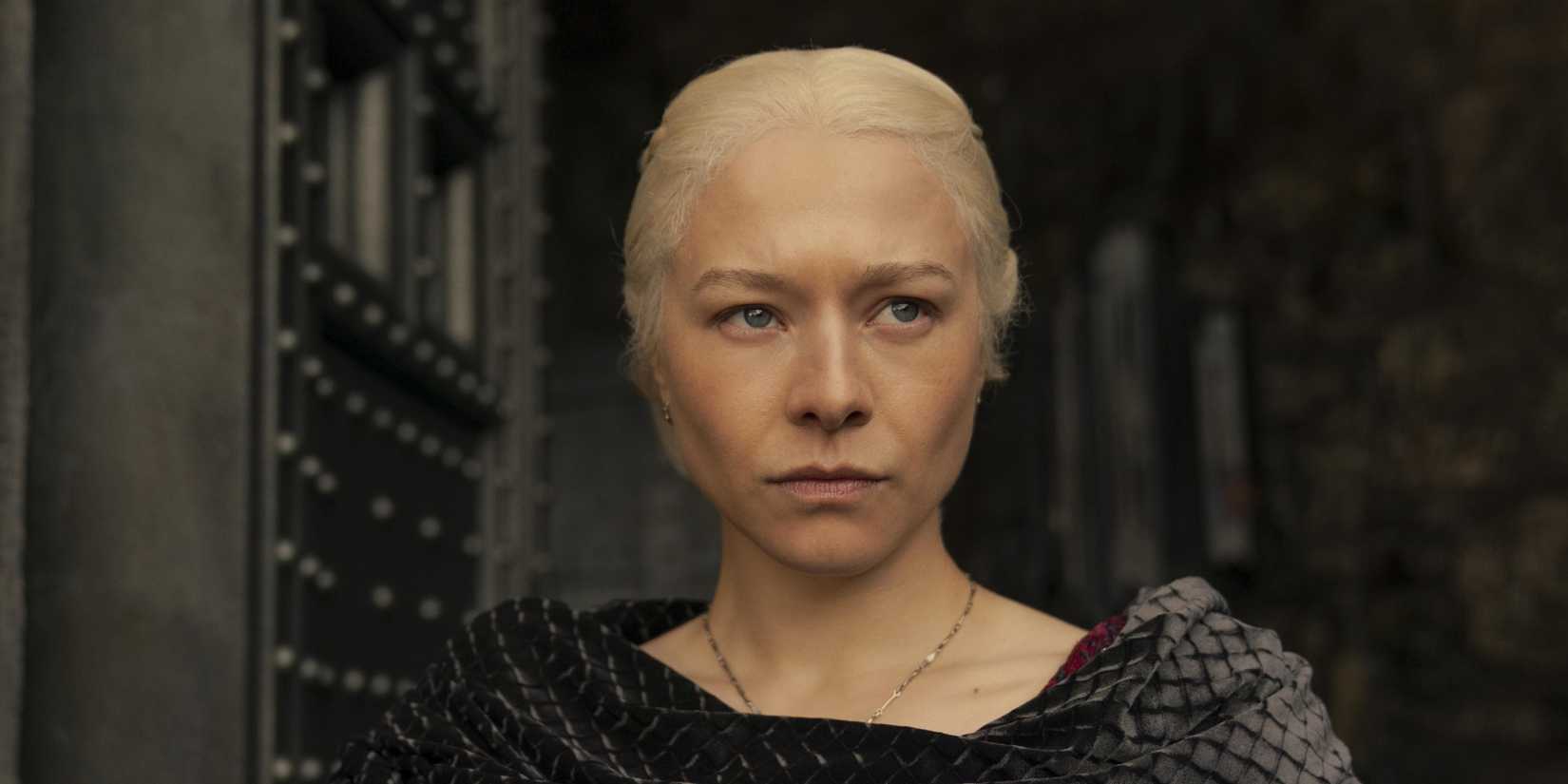 Ejderhalar soldu, krallıklar değişti, Targaryenler yeniden doğuyor