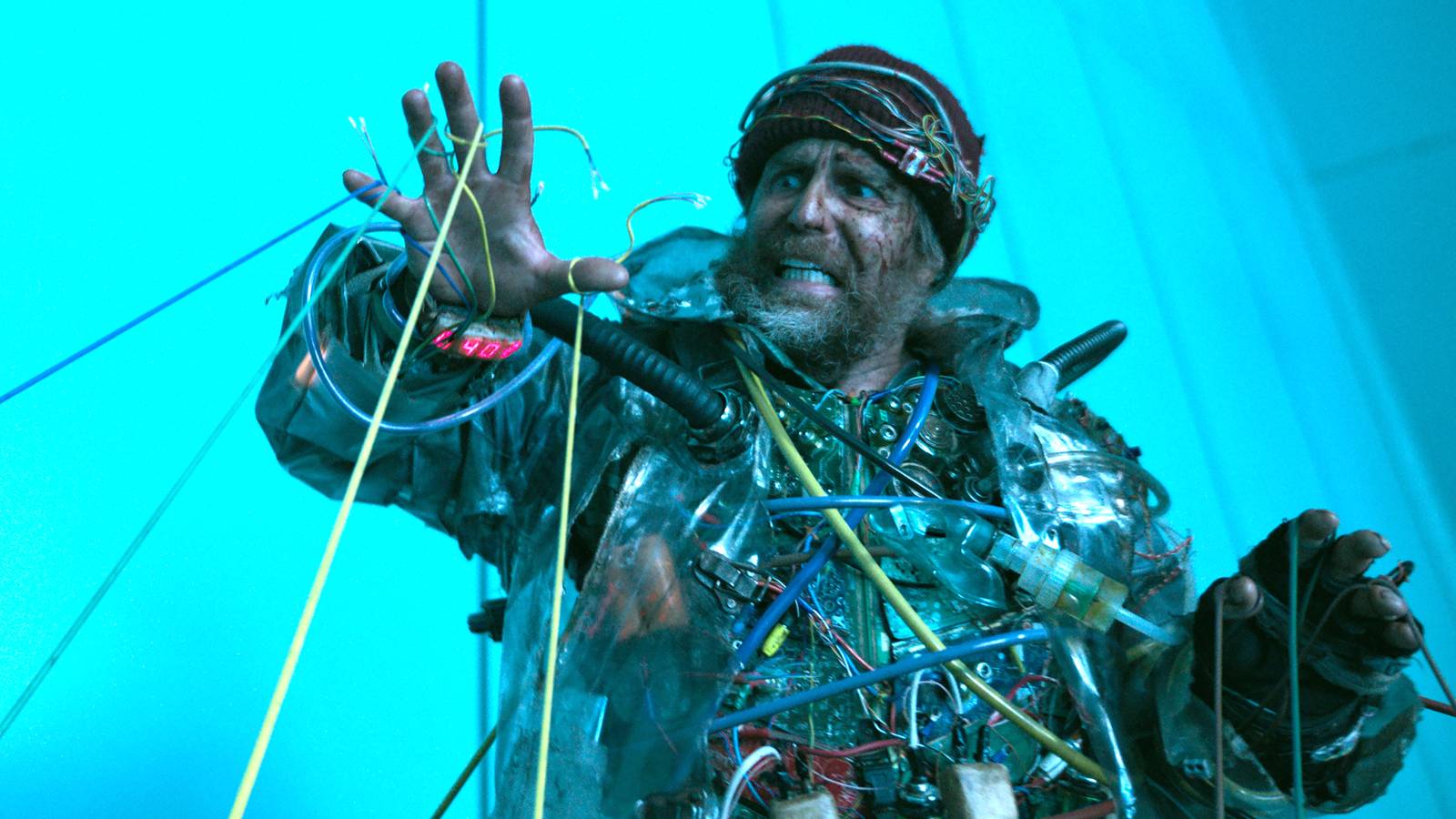 Gelecekten gelen uyarı, restoran, yapay zeka, gerilim