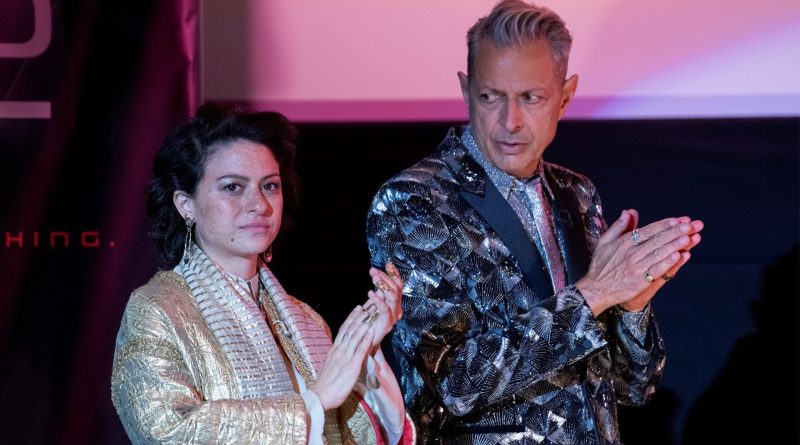 Gizem, kahkaha, karanlık Kaçırılmaması gereken bir dizi!