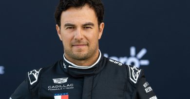 Perez'e Cadillac'tan destek, Symonds eleştirileri yanıtladı