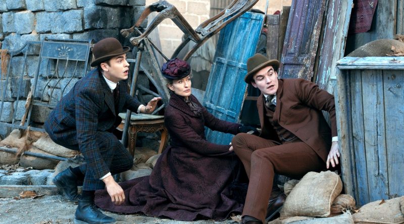 Genç deha, gizemli olayları çözmeye başlıyor