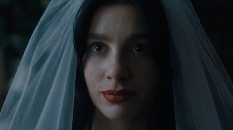 Korku dolu atmosfer, gerilim yükseliyor, karanlık sırlar ortaya çıkacak