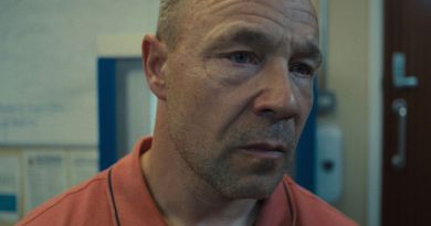 Karanlık sular, karmaşık ruhlar, gençlik sancısı