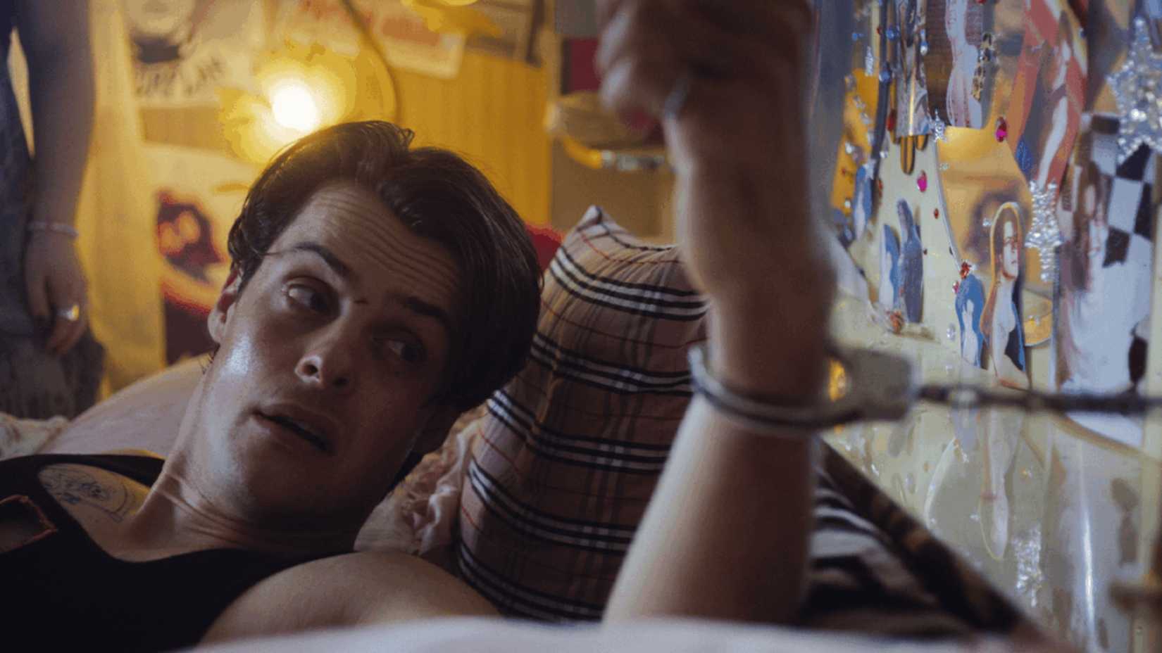 Tatlı bir başlangıç, karanlık bir son