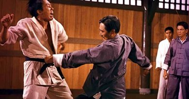 Dövüş, aksiyon, nostalji ve efsanevi bir başlangıç