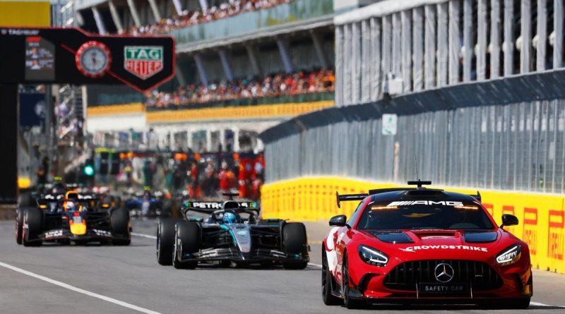 Güvenlik ve sağlık, pistte Mercedes'in sorumluluğunda