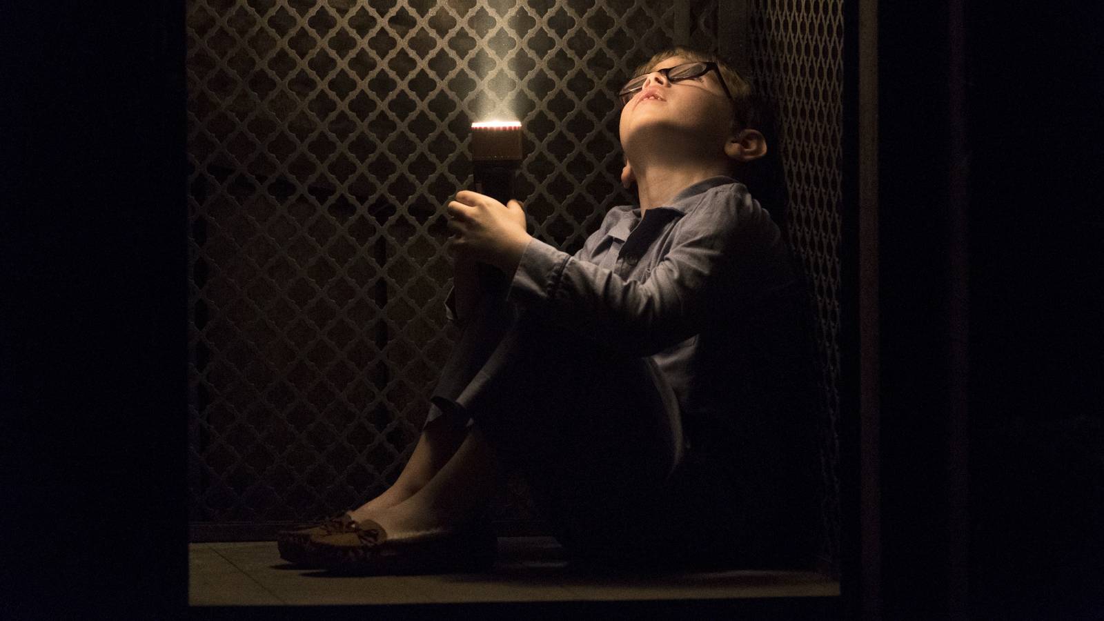 Korku, aile, geçmiş ve karanlık sırlar bir araya geldi