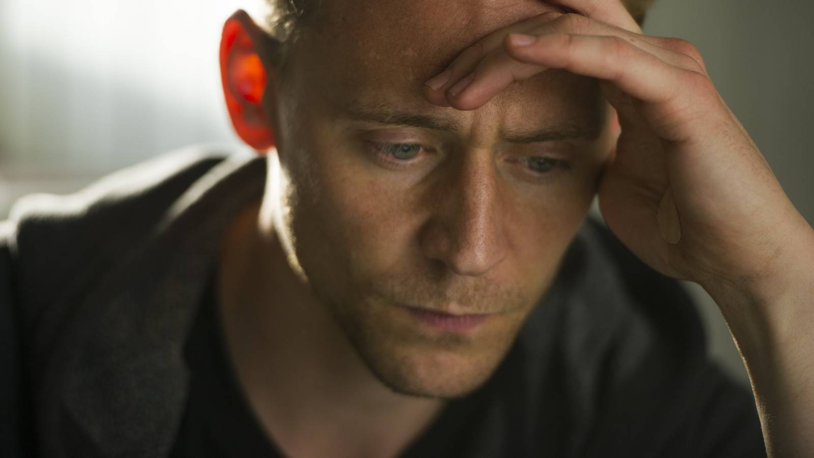 Hiddleston'un dönüşü, Bond hayalinin geleceğine ışık tutuyor