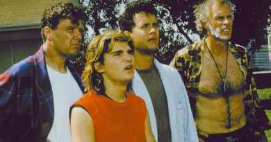 Efsane geri döndü, Hanks gizlice yer aldı, nostalji tavan!