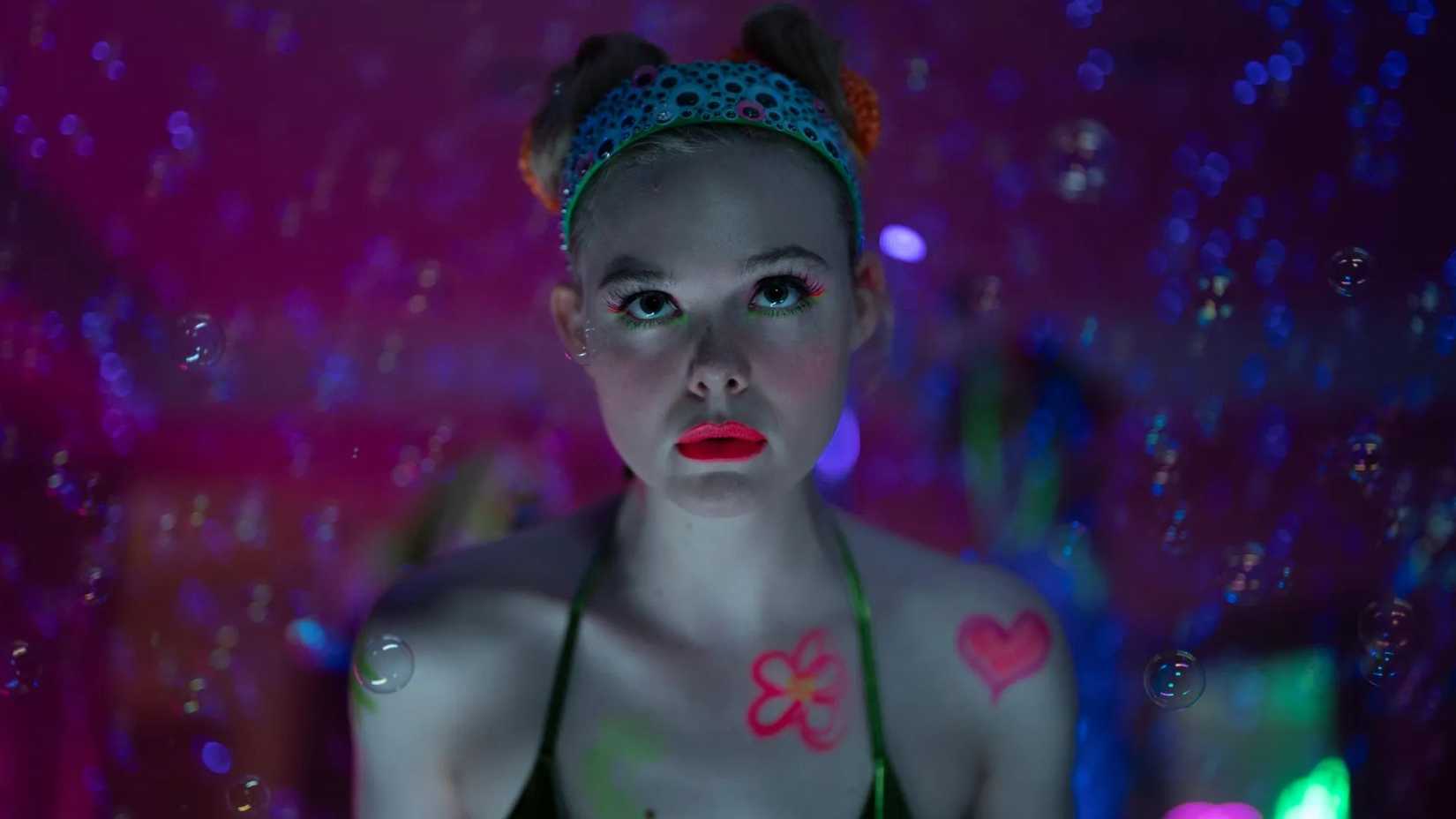 Zenginlik, komedi ve yıldızların buluşması