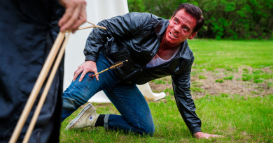 Çin'de rahip, raptora dönüştü, kahkaha garanti!