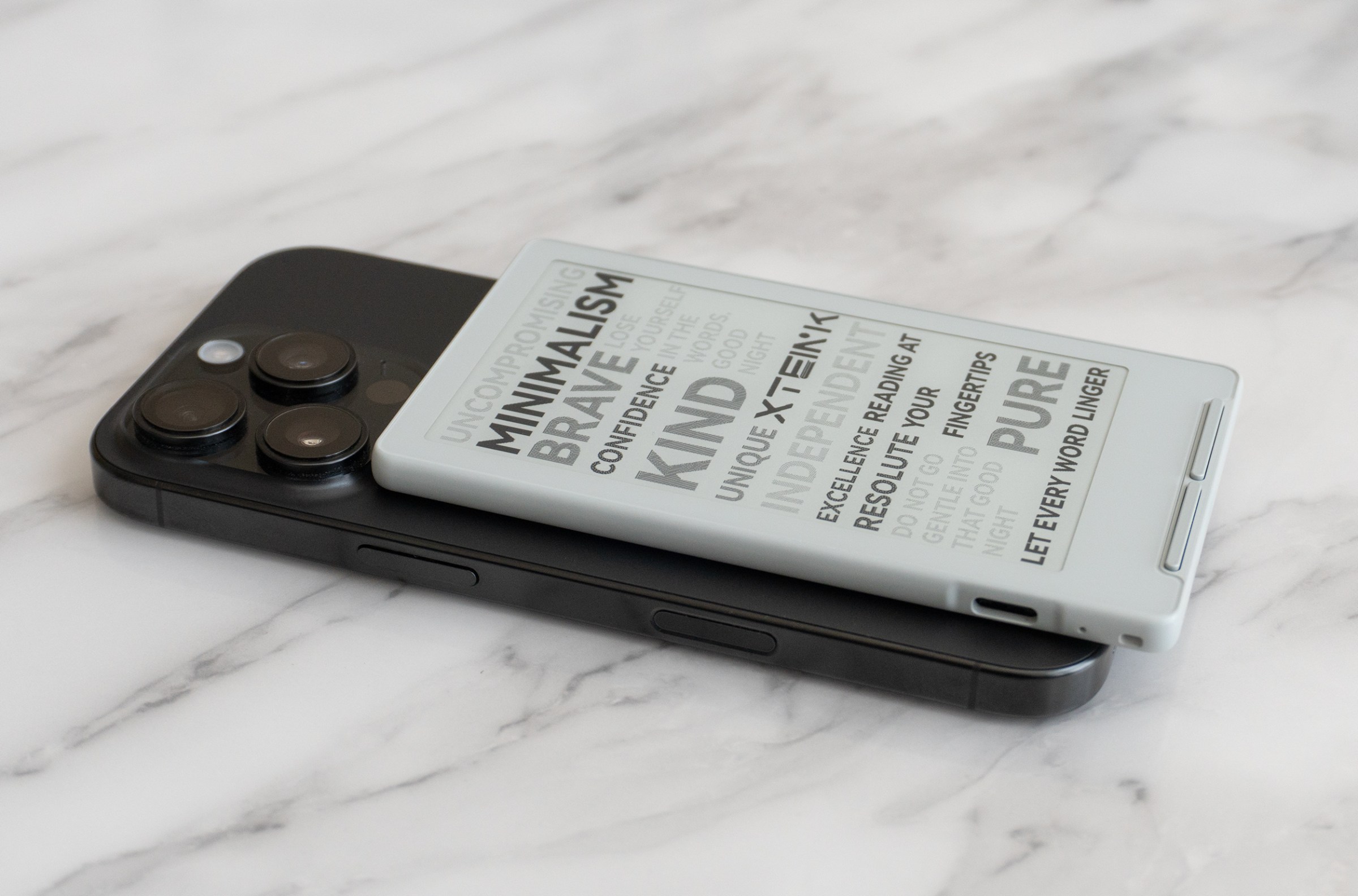 Küçük ekran, butonlar, topluluk desteği, okuma keyfi