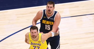 Sırbistan derbisinde Jokic parladı, Nuggets güldü