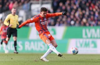 Beraberlik sevinci, liderlik devam ediyor, rekabet kızışıyor